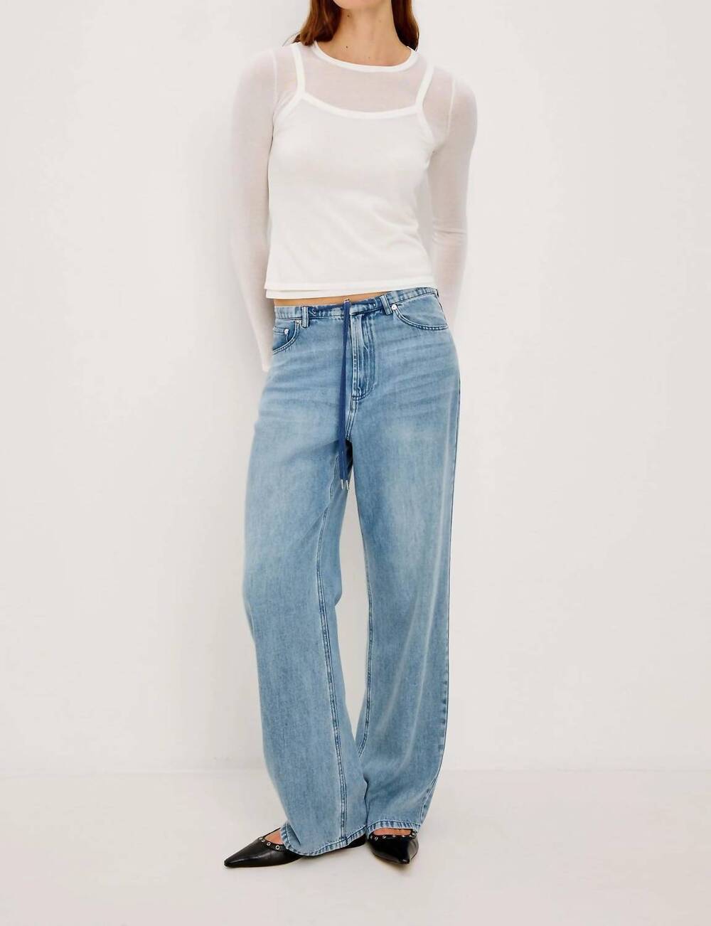 NEW RAILS normandie high rise straight jeans in antique blue